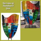 Siervaas van glas, op standaard. Moderne kunst, Antiek en Kunst, Ophalen