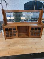 Eikenhouten kastje, Ophalen