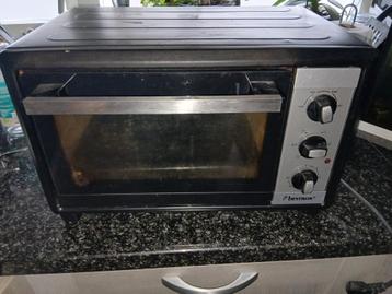 Bestron oventje + 2x bakplaat 45,5 lang x 28,5 breed x 29 cm beschikbaar voor biedingen