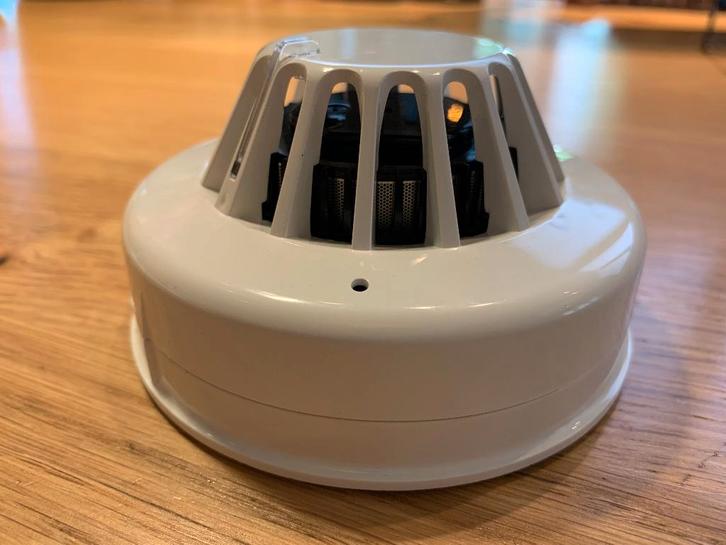 6x optische rook- en hitte melders type cooper 12, Doe-het-zelf en Verbouw, Alarmsystemen, Gebruikt, Detector, Sensor of Melder