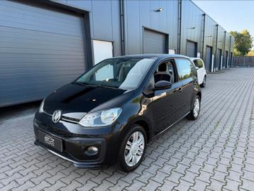 Volkswagen UP! 1.0 BEATS! | CRUISE | Climatronic | VOL! | beschikbaar voor biedingen