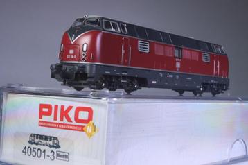 Diesellocomotief BR 221, DCC + sound, grijs/rood, DB beschikbaar voor biedingen