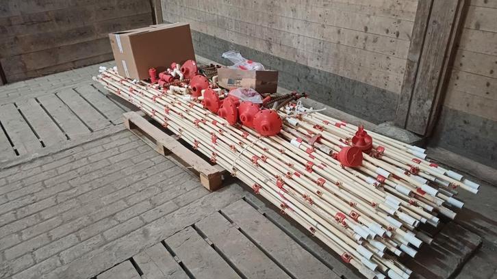 Drinkwatersysteem voor pluimvee ziggity, Dieren en Toebehoren, Pluimvee, Kip