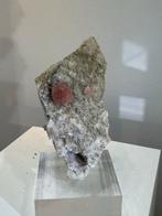 Roze Fluoriet uit Zwitserland, Ophalen of Verzenden, Mineraal