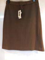 Nieuwe rok mast 38 bruinig merk: Day, Kleding | Dames, Rokken, Ophalen of Verzenden, Nieuw, Maat 38/40 (M), Onder de knie
