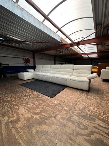 Wit leren hoekbank leer bank bankstel XXL Z.G.A.N. beschikbaar voor biedingen