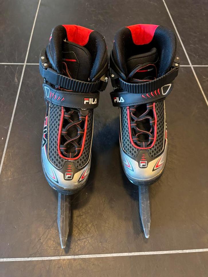Fila verstelbare kinderschaatsen maat 32/35, Sport en Fitness, Schaatsen, Zo goed als nieuw, Combinoren, Overige merken, Ophalen of Verzenden
