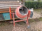 Nette Gebruikte 1 jaar oude Altrad Betonmolen te Koop, Doe-het-zelf en Verbouw, Betonmolens, Ophalen, Zo goed als nieuw