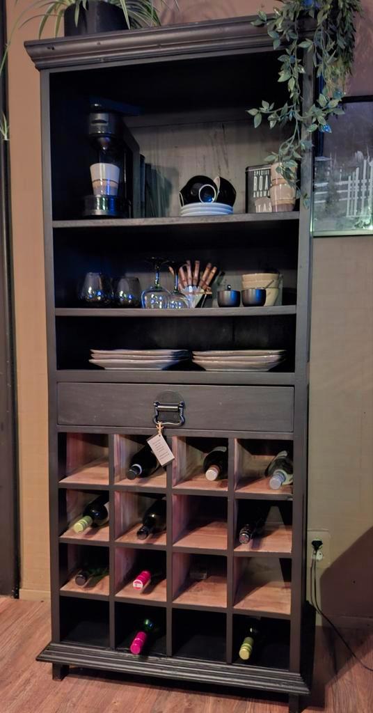 Leuke wijnkast koffiekast, Huis en Inrichting, Kasten | Overige, Zo goed als nieuw, Ophalen of Verzenden