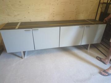 Tv dressoir 240 breed beschikbaar voor biedingen