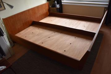 Vintage Teakhouten Bed Jaren '60 beschikbaar voor biedingen