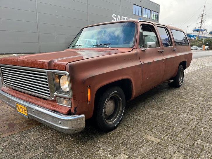 Suburban netjes lpg 454 apk laag dik 💥, Auto's, Oldtimers, Bedrijf, Ophalen of Verzenden