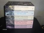 Elizabeth Jane Howard-De Cazalets-Complete Serie met 5 delen, Ophalen of Verzenden, Zo goed als nieuw, Elizabeth Jasne Howard