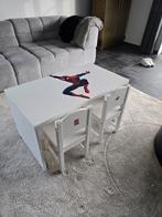 Kinderbureau met 2 stoeltjes met Spiderman sticker, Ophalen, Gebruikt, Tafel(s) en Stoel(en)