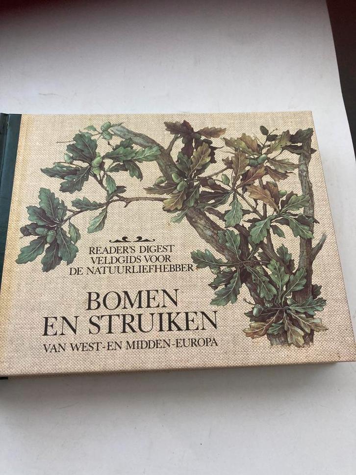 Bomen en Struiken west- en midden europa - reader's digest, Boeken, Natuur, Nieuw, Bloemen, Planten en Bomen, Ophalen of Verzenden