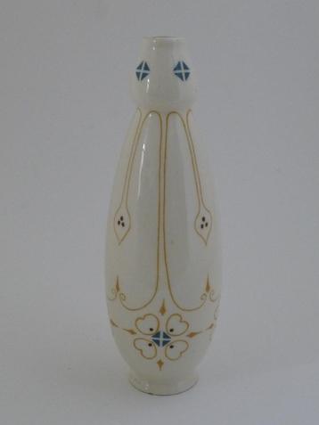 Amphora vaasje 211-4 beschikbaar voor biedingen