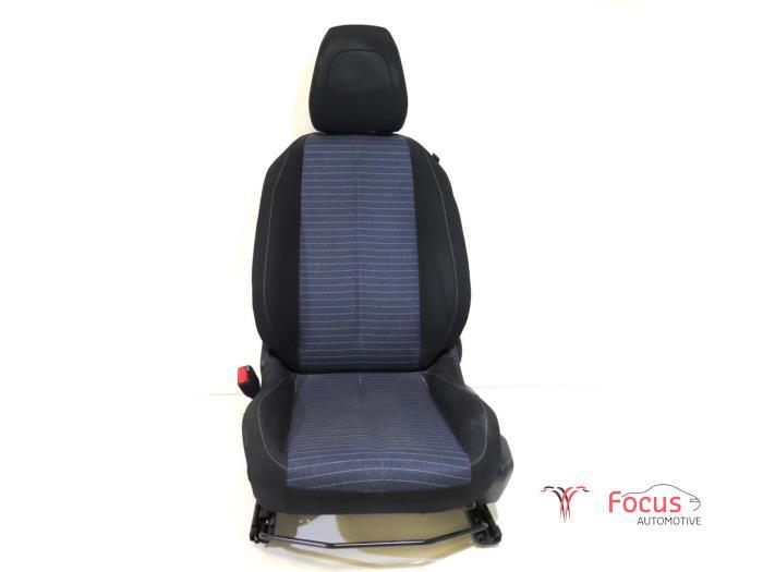 Stoel links van een Peugeot 208, Auto-onderdelen, Interieur en Bekleding, Gebruikt, -, -, Ophalen of Verzenden