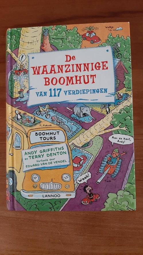 Terry Denton: De waanzinnige boomhut van 117 verdiepingen, Boeken, Kinderboeken | Jeugd | 10 tot 12 jaar, Zo goed als nieuw, Ophalen of Verzenden
