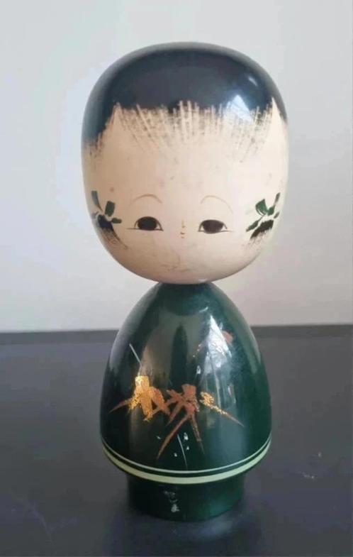 Chique Urushi Kokeshi, Antiek en Kunst, Kunst | Niet-Westerse kunst, Verzenden