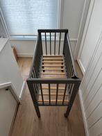 Co-sleeper Petit Amelie - Grijs, Kinderen en Baby's, Babywiegjes en Ledikanten, Ophalen, Zo goed als nieuw, Wieg
