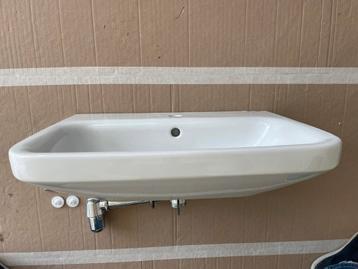 Duravit wastafel badkamer beschikbaar voor biedingen