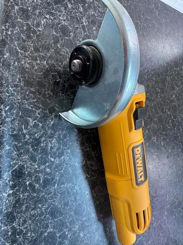 DeWalt Haakse Slijper - Nieuw beschikbaar voor biedingen