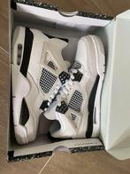 Jordan 4 Retro Military Black, maat 43, Ophalen, Overige kleuren, Nieuw, Sneakers of Gympen