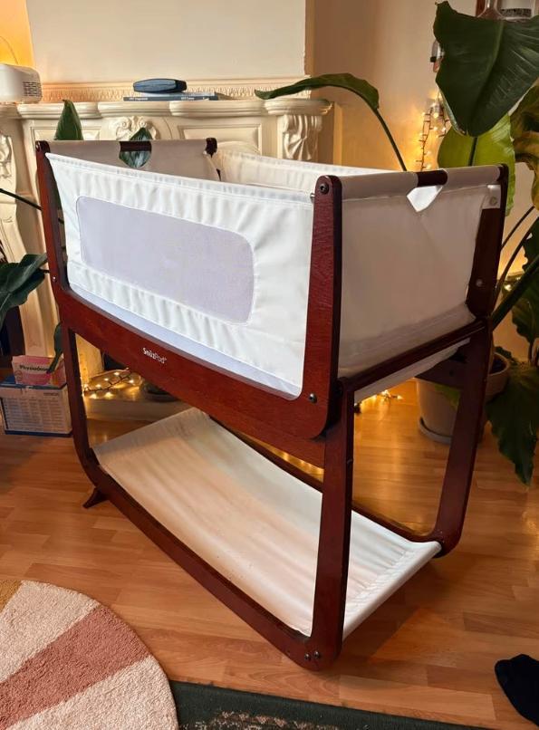 Snuzzpod co sleeper 4 donker bruin, Kinderen en Baby's, Babywiegjes en Ledikanten