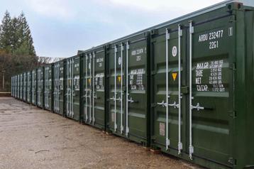 Veilige Opslag Zeecontainers Burgum.  beschikbaar voor biedingen