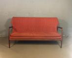 Vintage Bovenkamp bank Edith, Huis en Inrichting, Banken | Bankstellen, Ophalen, Hout, Minder dan 75 cm, 150 tot 200 cm
