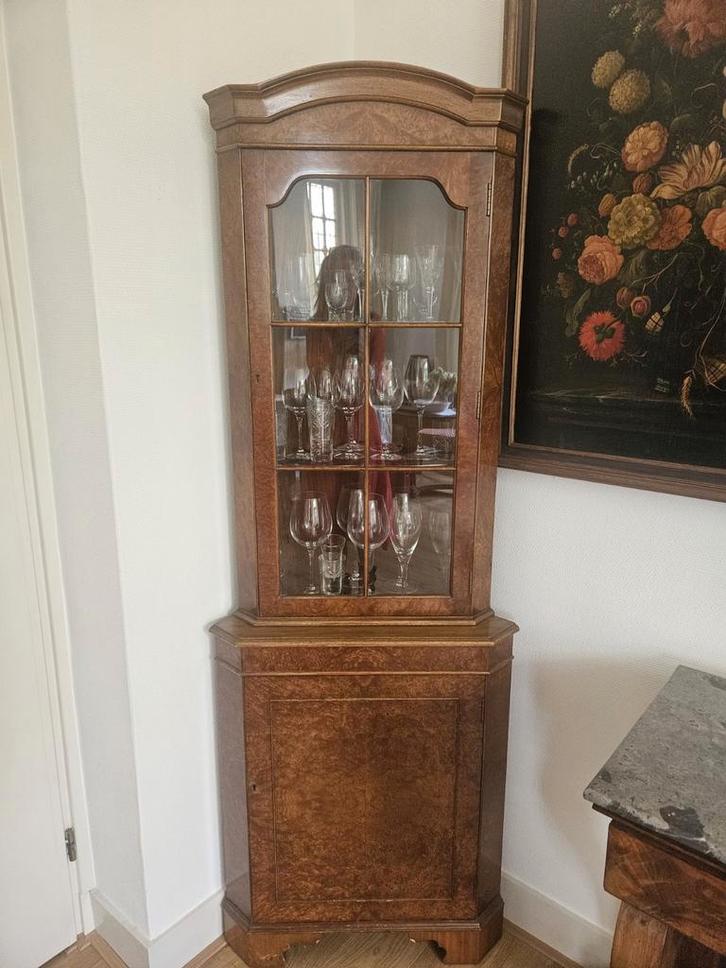 Mahonie Hoekkastje met Glazen Deuren, Antiek en Kunst, Antiek | Meubels | Kasten, Ophalen of Verzenden