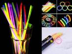 Lichtstaaf 15 in koker Glow in the Dark, Hobby en Vrije tijd, Feestartikelen, Ophalen of Verzenden, Nieuw