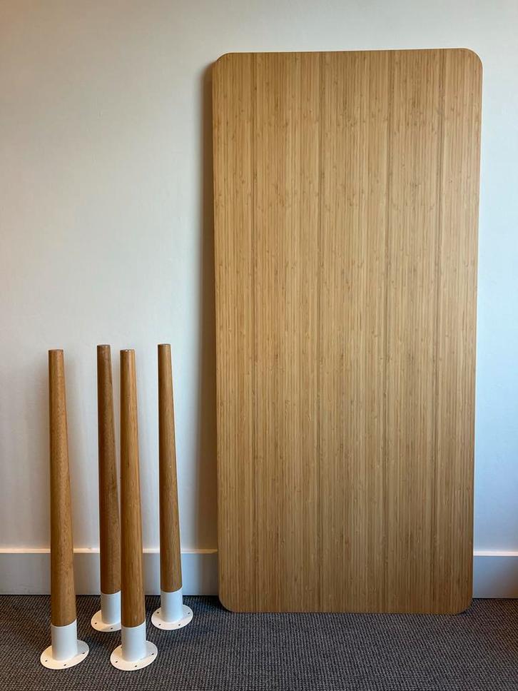 IKEA HILVER / ANFALLARE Bureau tafel - Bamboe, Huis en Inrichting, Tafels | Eettafels, Zo goed als nieuw, 50 tot 100 cm, 100 tot 150 cm