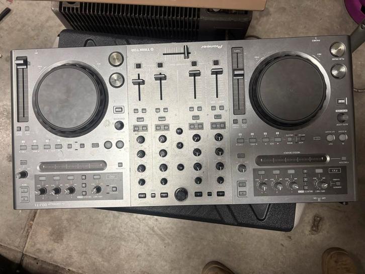Pioneer DDJ-T1 Traktor DJ Controller, Muziek en Instrumenten, Dj-sets en Draaitafels, Gebruikt, Dj-set, Pioneer, Ophalen of Verzenden