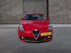 Alfa Romeo Giulietta 1.6 JTDm Super (bj 2016, automaat), Stof, 4 cilinders, Met garantie (alle), Bedrijf
