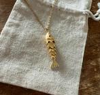 Vergulde ketting met vis hanger trendy, Ophalen of Verzenden, Zo goed als nieuw, Goud, Overige materialen