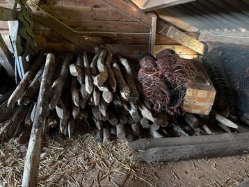 Robinia palen 180cm, Ø 6-8cm, ca. 50 stuks beschikbaar voor biedingen