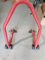 Te koop paddock stand, Ophalen