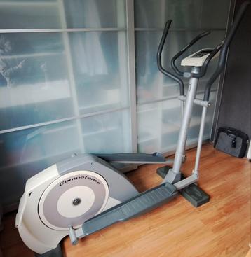 Tunturi crosstrainer CF30  beschikbaar voor biedingen