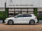 Volkswagen Golf 1.0 eTSI DSG Active | ACC | Ambient | Carpla, Stof, Gebruikt, Zwart, Traction-control