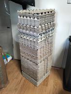 Stapel kartonnen eierdozen / trays, Doos, 100 cm of meer, 60 cm of meer, Minder dan 35 cm
