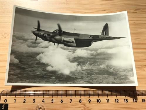De Havilland DH-98 Mosquito Vliegtuig Kaart WO2 Luchtvaart, Verzamelen, Luchtvaart en Vliegtuigspotten, Zo goed als nieuw, Kaart, Foto of Prent