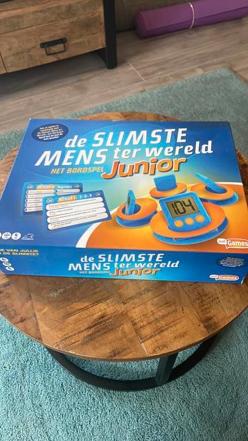 De slimste mens ter wereld junior het bordspel- just games beschikbaar voor biedingen