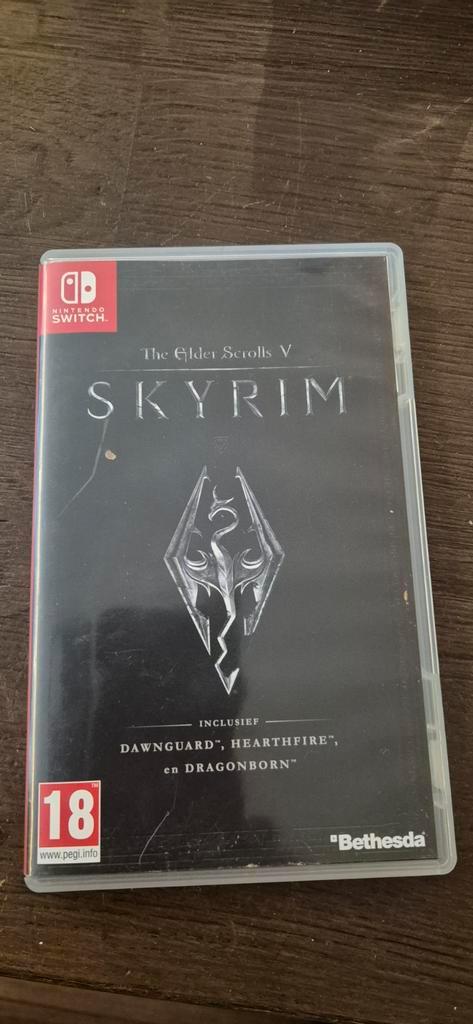 Skyrim Nintendo Switch - Compleet!, Spelcomputers en Games, Games | Nintendo Switch, Gebruikt, Role Playing Game (Rpg), 1 speler