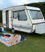 Adria Caravan '89 - Stapelbed, Badkamer, Keuken, Caravans en Kamperen, Caravans, Stapelbed, 75 kg, Koelkast, Treinzit