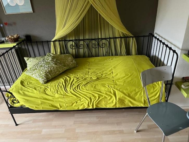 een persoonsbed pullman matras-dekbed-overtrek/lattenbodem, Huis en Inrichting, Slaapkamer | Bedden, Zo goed als nieuw, Eenpersoons