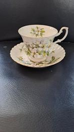 Royal Albert Pacific Dogwood koffiekopje., Ophalen of Verzenden, Zo goed als nieuw, Porselein, Kop en/of schotel