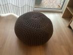 Gebreide Poef modern design, Ophalen, Modern design, Zo goed als nieuw, Stof