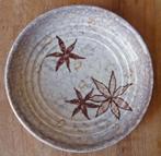 Strehla vintage schaal West-Germany beige schaaltje bloemen, Gebruikt, Porselein of Keramiek, Schaal, Rond