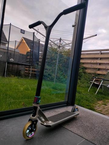 Decathlon stuntstep MF540 beschikbaar voor biedingen